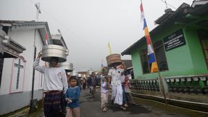 Umat Antar Beragama Gelar Sadranan di Lereng Merbabu