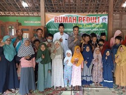 Aiptu Budi Wahono Bantu Anak Yatim hingga Modali Peternak Kambing di Sragen