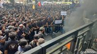 Protes Pemotongan Anggaran, Mahasiswa Malang Geruduk DPRD