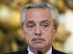 Mantan Presiden Argentina Didakwa KDRT Eks Kekasih