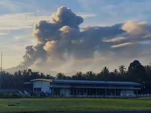 Bandara Gamar Malamo di Halmahera Utara Tutup Sementara Imbas Erupsi Bandara Gamar Malamo di Halmahera Utara Tutup Sementara Imbas Erupsi