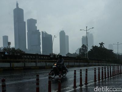 BMKG Prediksi Jakarta Diguyur Hujan hingga Besok