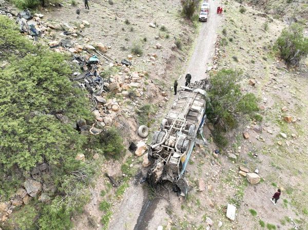 Bus Masuk Jurang di Bolivia, 30 Orang Tewas