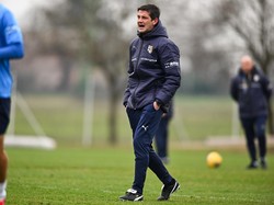 Jadi Pelatih Parma, Chivu Buka Perjalanan Baru di Level Senior