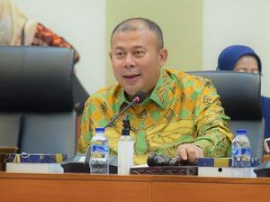 Waka DPR Dorong Bansos Cair Tepat Waktu: Agar Bantu Warga Jelang Lebaran Waka DPR Dorong Bansos Cair Tepat Waktu: Agar Bantu Warga Jelang Lebaran