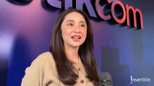 Gosip Terkini Selebriti Insertlive : Reaksi Dewi Perssik Dituding Mabuk gegara Salah Nyanyikan Lirik 'Pica Pica'