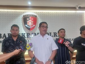 Daftar 4 Tersangka Kasus Pemalsuan Dokumen Pagar Laut Tangerang Daftar 4 Tersangka Kasus Pemalsuan Dokumen Pagar Laut Tangerang