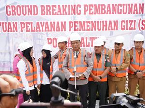 Kapolda Kaltim Groundbreaking SPPG di Balikpapan Dukung Program Gizi Nasional Kapolda Kaltim Groundbreaking SPPG di Balikpapan Dukung Program Gizi Nasional