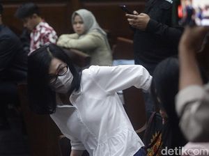 Ibunda Ronald Tannur Bersaksi di Pengadilan