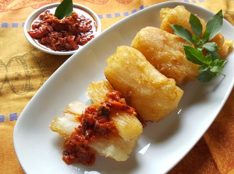 Ini Tips Mudah Bikon Singkong Goreng Merekah dan Lembut