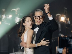 Kisah Aktor Wicked Jadi Ayah di Usia 62, Bersyukur di Waktu yang Tepat