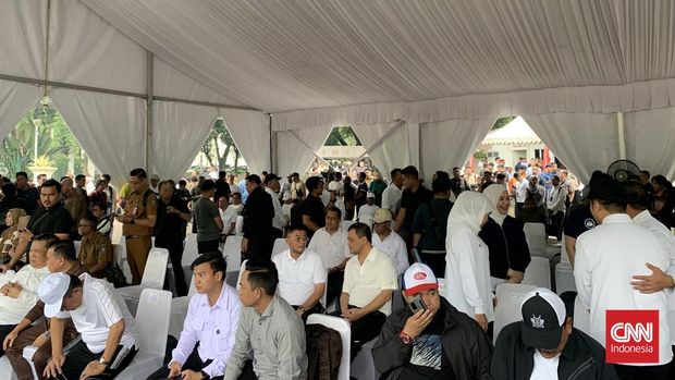 Kementerian Dalam Negei menggelar pengarahan kepada 481 kepala daerah terpilih  hasil Pilkada serentak 2024 di Monas, Jakarta, Selasa (18/2).