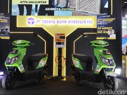 Ada Motor Listrik Khusus Ojol di IIMS 2025, Sewa 2 Tahun Jadi Hak Milik!