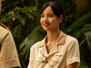 Video: Usaha LISA BLACKPINK Mendalami Perannya di The White Lotus 3 Video: Usaha LISA BLACKPINK Mendalami Perannya di The White Lotus 3