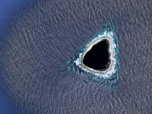 Ada Lubang Hitam Misterius di Samudra Pasifik, Ini Penjelasannya