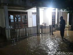 Gadingrejo Pati Banjir Lagi Malam Ini, Warga: Padahal Pagi Baru Bersih-bersih
