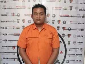 Cabuli Penumpang, Sopir Taksi Online di Medan Dimassa-Mobil Dirusak Cabuli Penumpang, Sopir Taksi Online di Medan Dimassa-Mobil Dirusak
