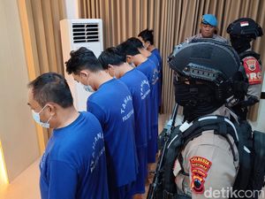 3 Rampok Modus Pecah Ban Gasak Rp 250 Juta di Banyumas Masih Sekeluarga 3 Rampok Modus Pecah Ban Gasak Rp 250 Juta di Banyumas Masih Sekeluarga