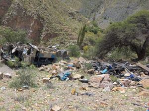 Dunia Hari Ini: Bus Terjun ke Jurang di Bolivia, 30 Orang Tewas Dunia Hari Ini: Bus Terjun ke Jurang di Bolivia, 30 Orang Tewas