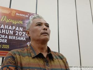 Efisiensi Anggaran, 6 Mobil Dinas KPU Blora Dikembalikan Efisiensi Anggaran, 6 Mobil Dinas KPU Blora Dikembalikan