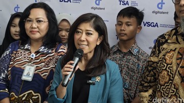Internet Masuk, Menkomdigi Ajak Warga Pelosok Tingkatkan Literasi Digital