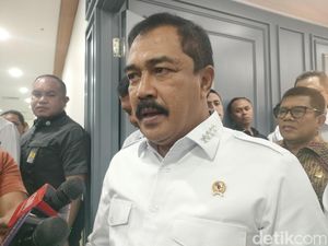 Menteri Imipas Ancam Copot Kalapas Jika Tak Razia Hp-Narkoba Menteri Imipas Ancam Copot Kalapas Jika Tak Razia Hp-Narkoba