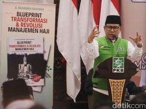 Momen Cak Imin Usul Dibentuk Kementerian Haji dan Umrah Momen Cak Imin Usul Dibentuk Kementerian Haji dan Umrah