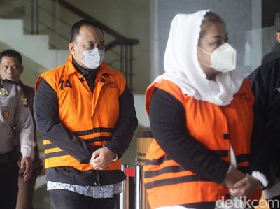 Penampakan Walkot Semarang Mbak Ita dan Suami Resmi Ditahan KPK