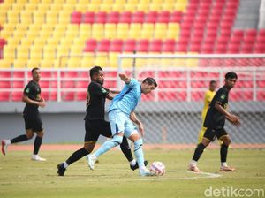 Tak Ada Tambahan Gol, Persela Lamongan Tumbang 0-1 oleh Persijap Jepara Tak Ada Tambahan Gol, Persela Lamongan Tumbang 0-1 oleh Persijap Jepara