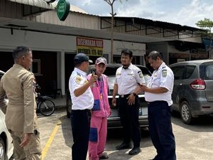 Pemkot Batam Anggarkan Rp 1,3 M untuk Cetak Karcis Parkir Umum Pemkot Batam Anggarkan Rp 1,3 M untuk Cetak Karcis Parkir Umum