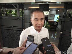 Bey Minta ASN Jabar Dukung Pemerintahan Dedi Mulyadi