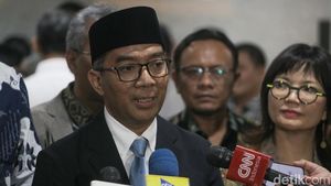 Potret Brian Yuliarto, Guru Besar ITB Pengganti Satryo