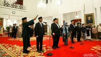 Potret Prabowo Lantik Mendiktisaintek dan Sejumlah Kepala Lembaga