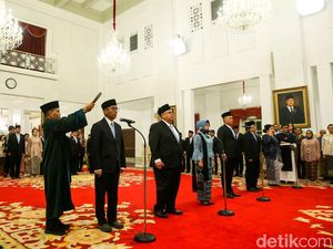 Potret Prabowo Lantik Mendiktisaintek dan Sejumlah Kepala Lembaga