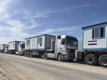 Truk Bantuan Siap Masuk Gaza, Angkut Rumah Sementara-Alat Berat