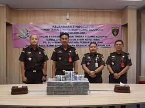 Kejati Kembali Sita Uang Senilai Rp 1,7 Miliar dari Kasus Korupsi Bank Jambi Kejati Kembali Sita Uang Senilai Rp 1,7 Miliar dari Kasus Korupsi Bank Jambi