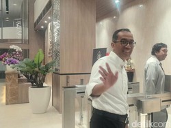 Video: Hari Kedua Ngantor, Mendiktisaintek Lantik Pejabat Eselon II