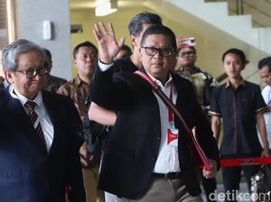 Hasto Ngaku Siap Lahir Batin Jika Langsung Ditahan KPK Hari Ini Hasto Ngaku Siap Lahir Batin Jika Langsung Ditahan KPK Hari Ini