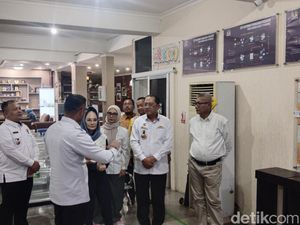 Catatan Komisi XIII Agar Kasus WNA Nakal Bisa Ditekan Catatan Komisi XIII Agar Kasus WNA Nakal Bisa Ditekan