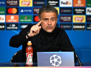 Luis Enrique Bertekad Menangkan Semua Trofi Musim Ini Bersama PSG Luis Enrique Bertekad Menangkan Semua Trofi Musim Ini Bersama PSG