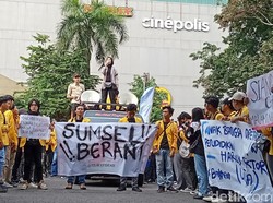 9 Tuntutan Berbeda dari Aksi Mahasiswa Indonesia Gelap Kloter 2 di Palembang