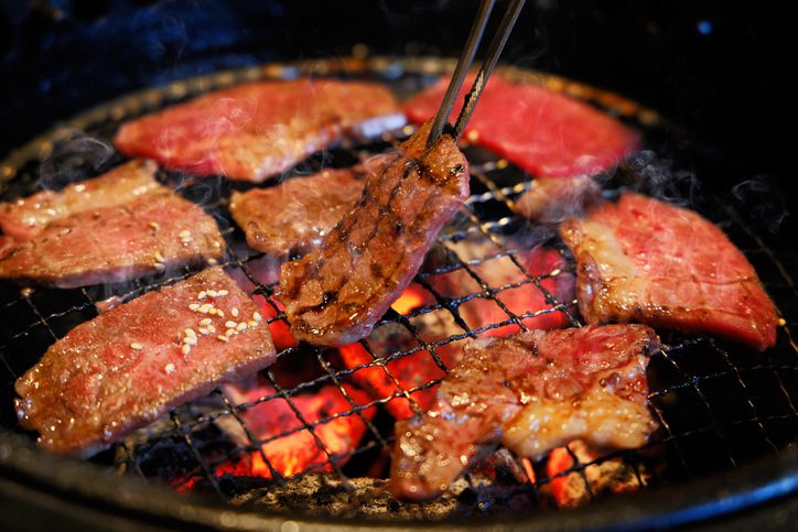 Orang Jepang Kini Lebih Banyak Makan Daging Dibanding Ikan