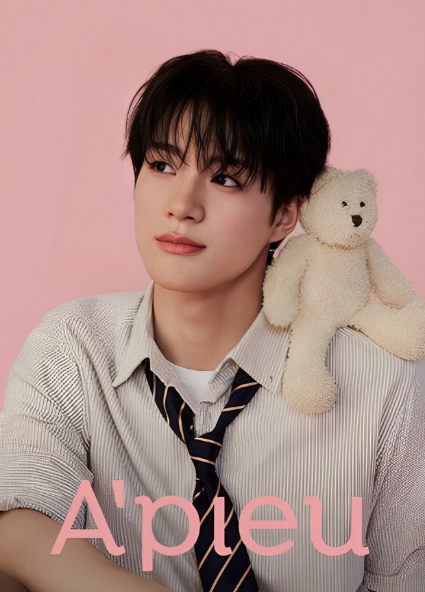 Potret Jeno NCT sebagai Global Brand Ambassador A'pieu