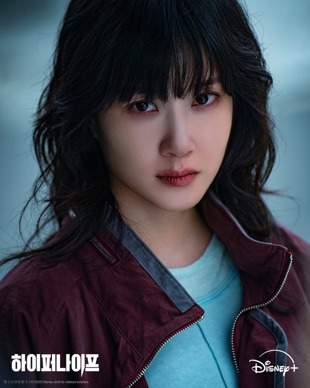 Potret Park Eun Bin dalam drama 'Hyper Knife'