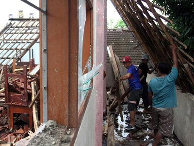 Sekolah di Malang Rusak Diterjang Derasnya Hujan
