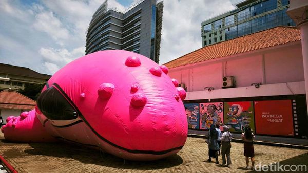 Terpukau Karya Seniman Asal Bandung Arkiv Vilmansa