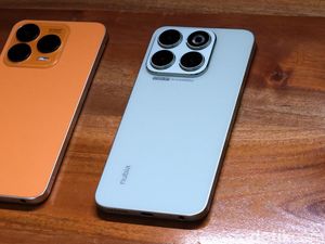 Unboxing HP Nubia V70 dan V70 Design Unboxing HP Nubia V70 dan V70 Design
