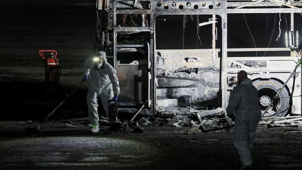 3 Bus Meledak Dekat Tel Aviv Israel