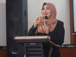 Lia Istifhama Jadi Anggota DPD RI Berkinerja Memuaskan di Jatim Versi ARCI