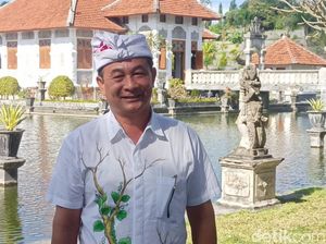 Selesai Menjabat Bupati Karangasem, Gede Dana Fokus Urus Cucu-Sapi